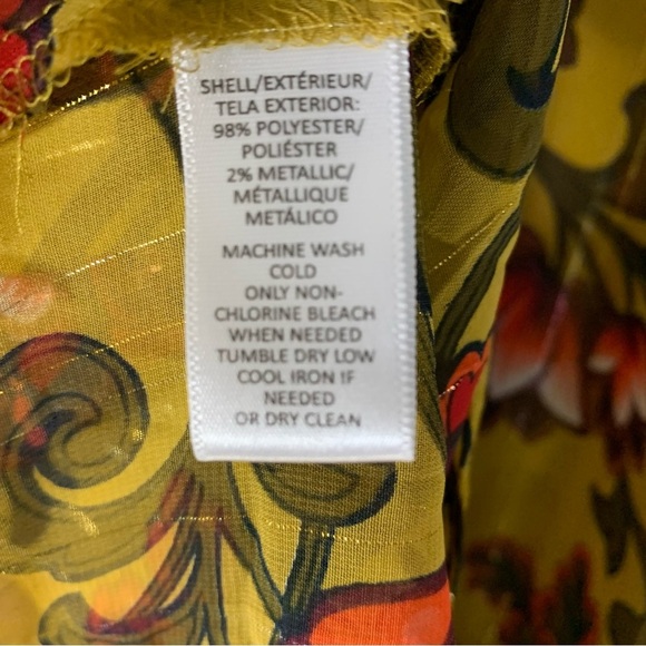 2/$35 Loft mustard Floral Peasant top - Picture 11 of 12